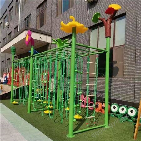 泰昌户外拓展攀爬架 幼儿园木质儿童游乐设备 木质体能训练攀爬墙 儿童滑梯定做