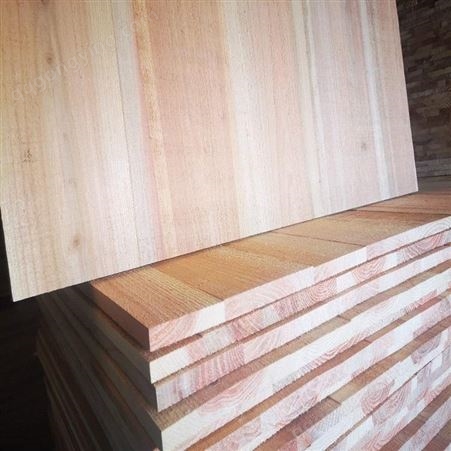 杉木拼板 不易腐蚀 按需定制 衣柜橱柜板材 柳杉木拼板 质量有保障