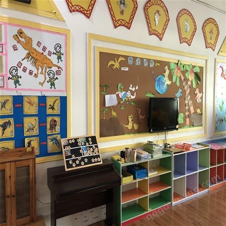 现货定制承接学校幼儿园展示用品墙面插图钉软木宣传栏板