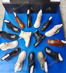 马丁靴棉鞋 大厂品质 精品彩盒包装 脚膜塞 侧面拉链 鞋子批发